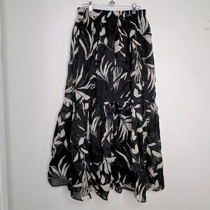 Banana Republic Black Floral Maxi Skirt Small